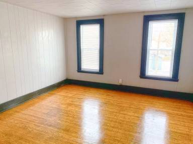 Main picture of 629 Jay St
