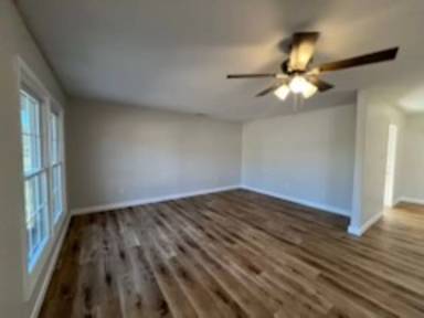 Main picture of 328 Sterling Rd