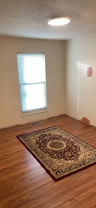 Main picture of 103 Agate St