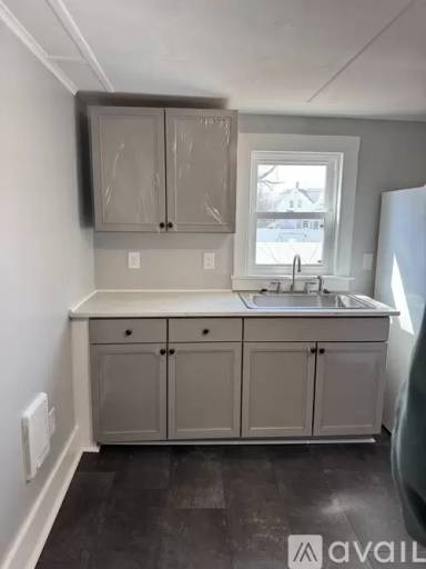 Main picture of 27 Knight St