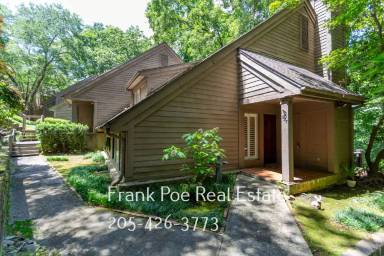 Main picture of 327 Heath Dr