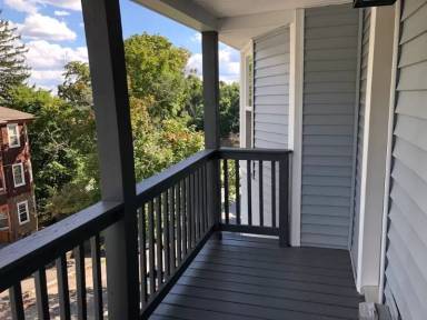 Main picture of 15 Stanton St