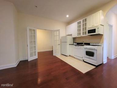 Main picture of 107 E 26th St