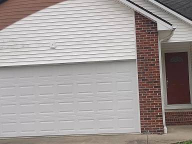 Main picture of 295 Tara Ct