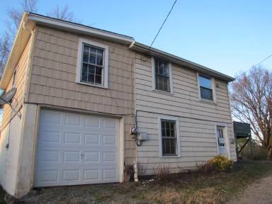 Main picture of 206 Freemont Ave