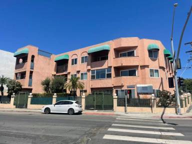 Main picture of 2805 Morena Blvd