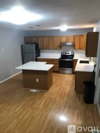Main picture of 20 Corinthian Ave