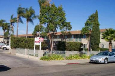 Main picture of 579 Flower St