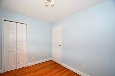 Main picture of 109 Warren St