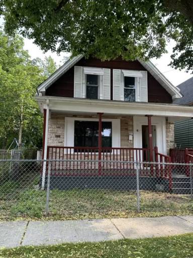 Main picture of 19 California St