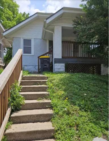 Main picture of 4425 Holly St