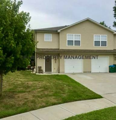 Main picture of 409 S Darrowby Dr