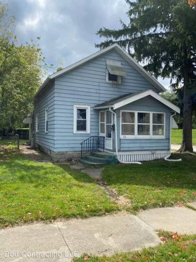 Main picture of 318 Elizabeth St