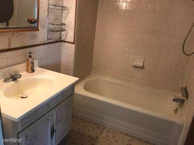 Main picture of 1817 Curry Rd