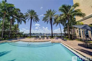 Main picture of Porto Bellagio Condominiums