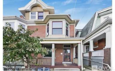 Main picture of 844 Tombler St