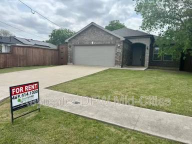 Main picture of 3532 Toronto St