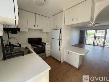 Main picture of 2440 Date St