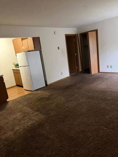Main picture of 1101 McArthur Rd