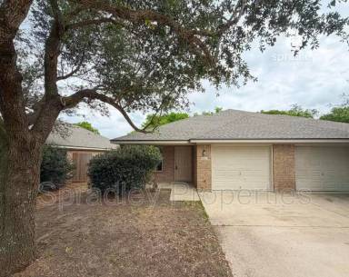 Main picture of 208A Andy Ln
