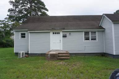 Main picture of 4217 Pitt St