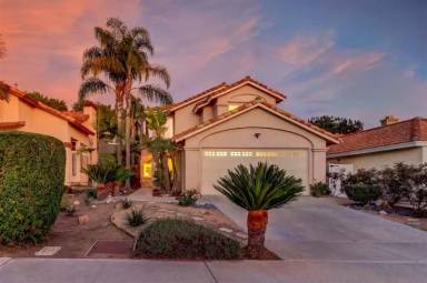 Main picture of 539 Avenida Aguila
