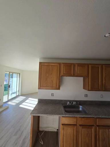 Main picture of 258 E Bakerview Rd