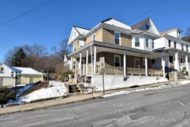 Main picture of 311 N Heller Ave