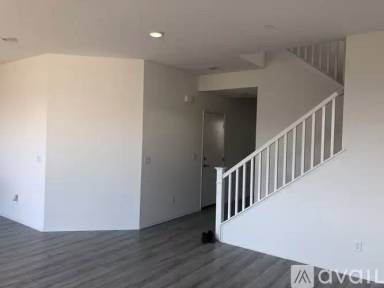 Main picture of 241 Hass Ln
