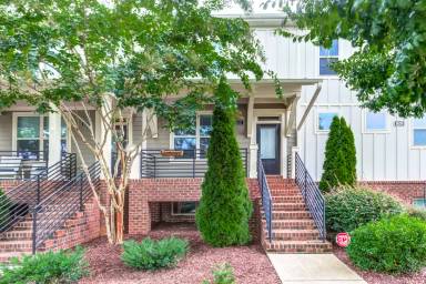 Main picture of 1615 Crafton Way
