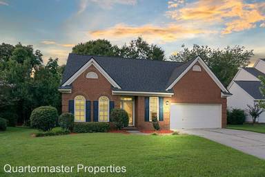 Main picture of 402 Antebellum Ln