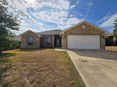 Main picture of 3506 Tatonka Dr