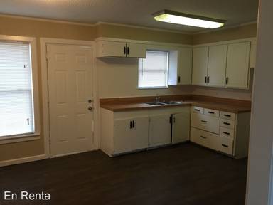 Main picture of 1116 Rice St