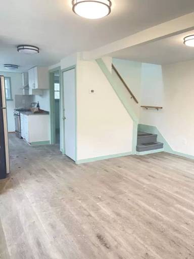 Main picture of 16 Peach St