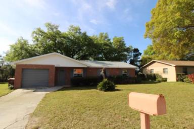 Main picture of 2105 Blossom Ct