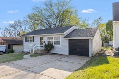 Main picture of 429 Chamberlin Dr