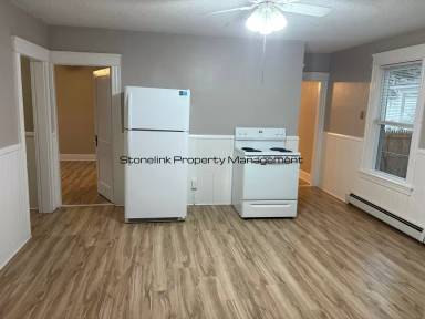 Main picture of 161 Farm St