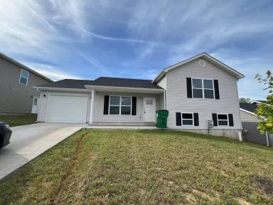 Main picture of Springfield Heights Dr
