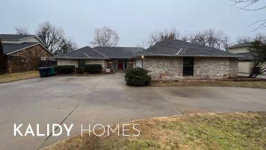 Main picture of 12510 Maple Ridge Rd