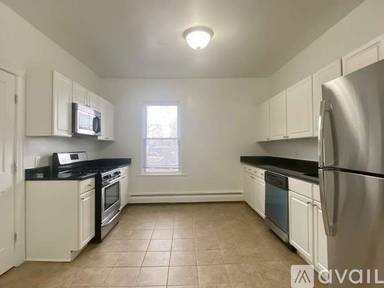 Main picture of 233 Charles St