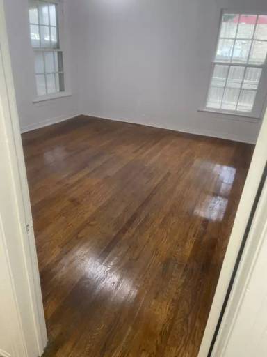 Main picture of 102 W Leland Ave