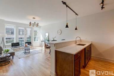 Main picture of 2740 N Spaulding Ave Apartments