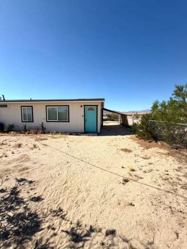 Main picture of 76233 Amboy Rd