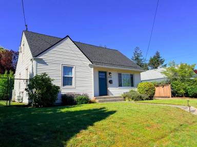 Main picture of 410 SW 138th St