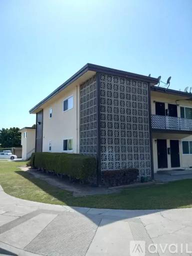 Main picture of 37409 Cherry St