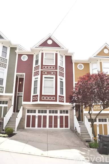 Main picture of 2107 Herrick Ave