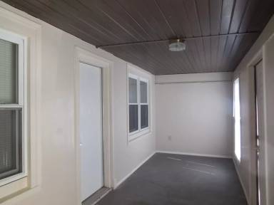 Main picture of 135 Lincoln Ave