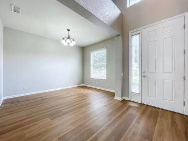 Main picture of 431 Balboa Blvd