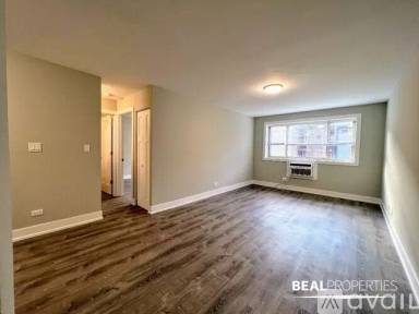 Main picture of 530 W Surf St