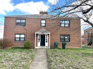 Main picture of 120 N Hampton Rd